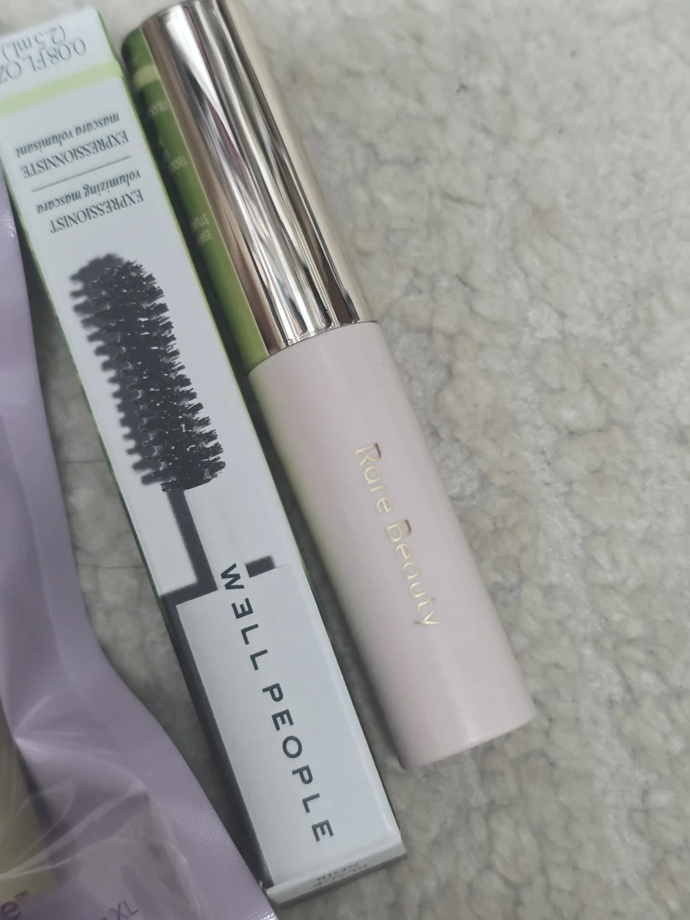 Mascara Set.
